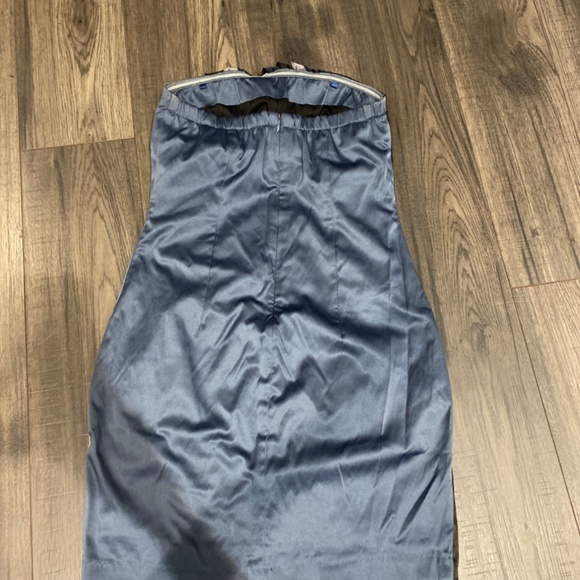 Small Ruffle Satin Dress - Picture 4 of 4